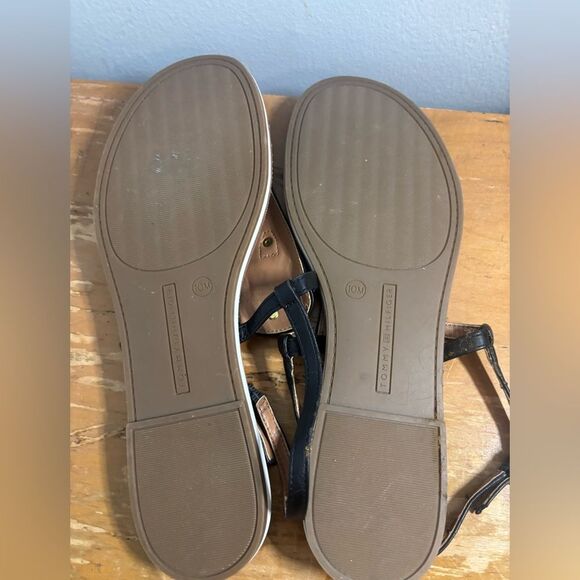 Tommy Hilfiger Black and Brown Thong Sandals size 10 NWOT - Picture 3 of 3